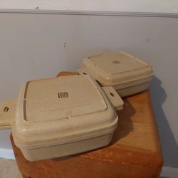2 Lintonware Casserole Dishes.   Vintage 