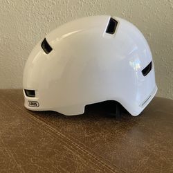 ABUS Scraper 3.0 Helmet Size S (51-55 CM) Brand New 