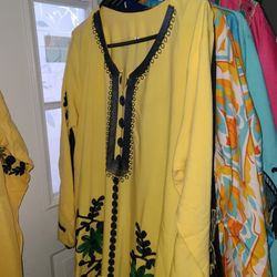 Women Abaya $20 Each 