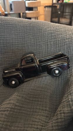 1/25 scale 1948 Ford F1 pickup