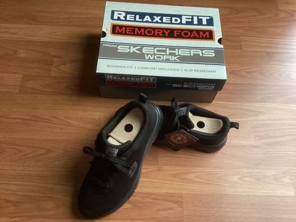 sketchers Work Shoes (Slip Resistant Electric Hazard)