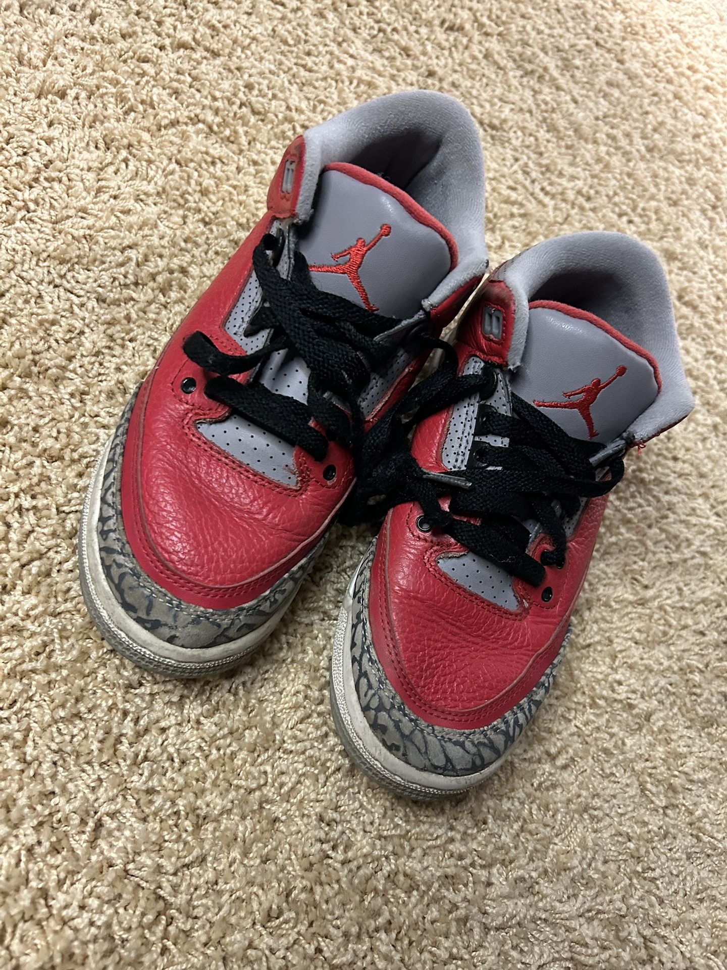 Jordan 3 Size 4