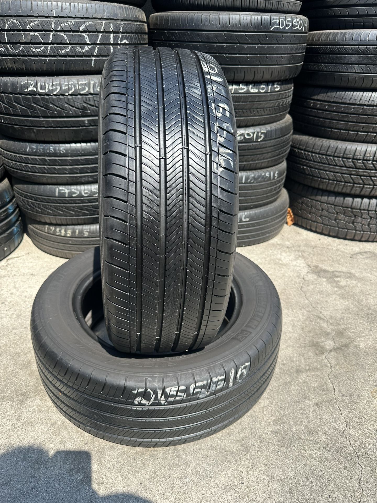 Pair Of 2 Tires 215/55/16 Michelin