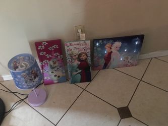 Elsa and Anna Frozen Frames and Lamp