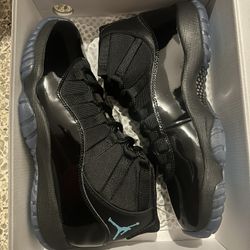 Jordan 11 Gamma Blue