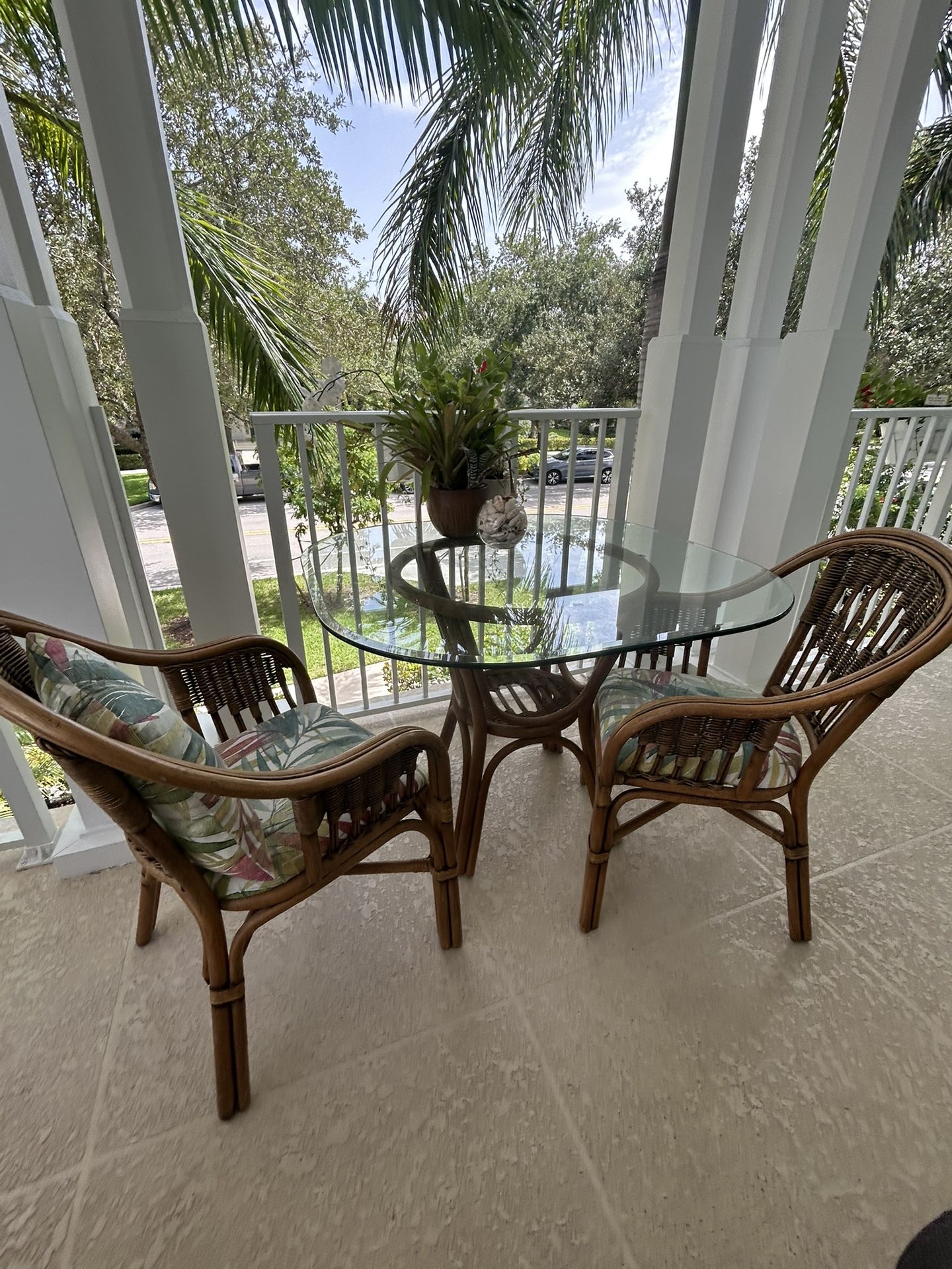 Glass Top Rattan Table And 4 Chairs