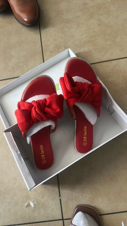 Women’s shoes