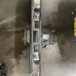 99-06 Tahoe Yukon Bumper