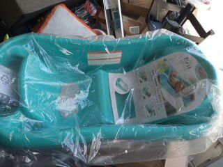 Baby bathtub new