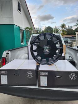 22s 5x114 5x120 NEW Floating Cap Rims