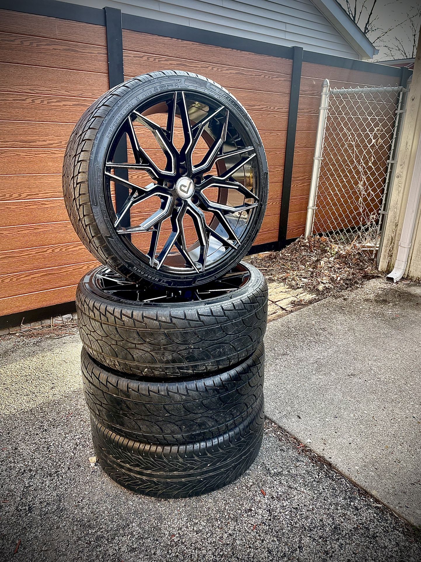 22 Inch Pinaccle wheels/rims 5x115 W Tires Espanol/English