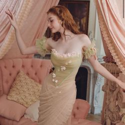 Lacemade Écoute Les Fleurs Tomber Dress