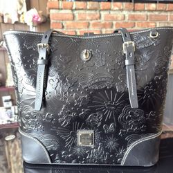 Dooney & Burke leather Disney Parks (Mickey and Minnie Mouse)  Limited Edition Dover Tote Bag