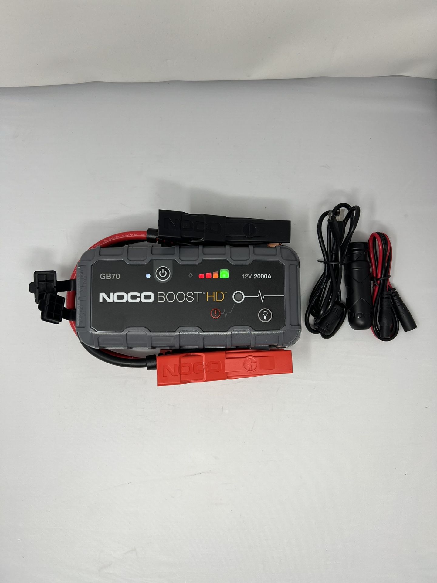 NOCO GB70 2000 Amp NOCO BOOST HD UltraSafe Lithium Jump  NOCO Boost GB70 2000A UltraSafe Jump Starter