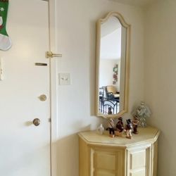 Mirror And  Vintage Console 
