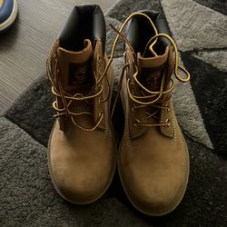 Timberlands shoes Unisex 12.5y