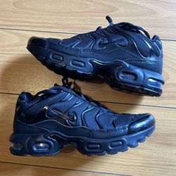 Nike Air Max Plus kids shoes size 3