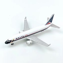 Delta Air Lines Collectible Mode Die-Cast & British A380 Alloy Aircraft Model