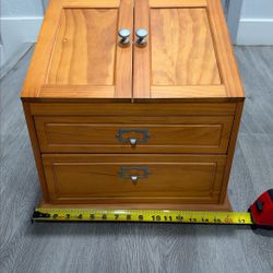 Alajero De Madera