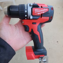 Milwaukee M18 Brushless Drill