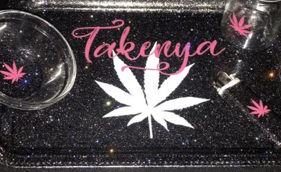 Weed rolling tray/ smokers tray