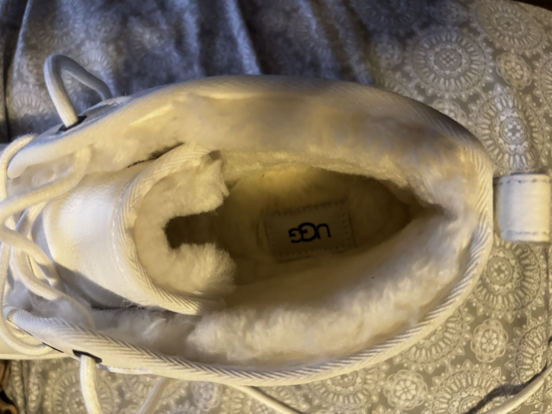 White Uggs Size 13