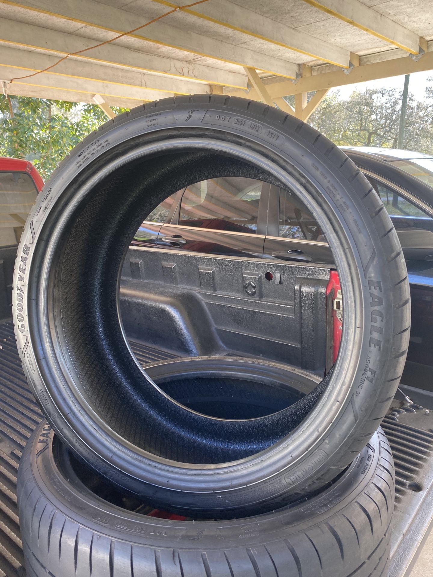 275-35-ZR20 2tires Goodyear F1 Asimetric Run Flat 70% Life Not Repairs Fresh