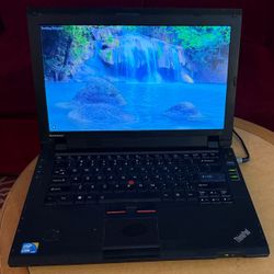 Lenovo L412 Laptop Working Great 