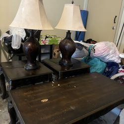 Couches ,lamps , And Tables 
