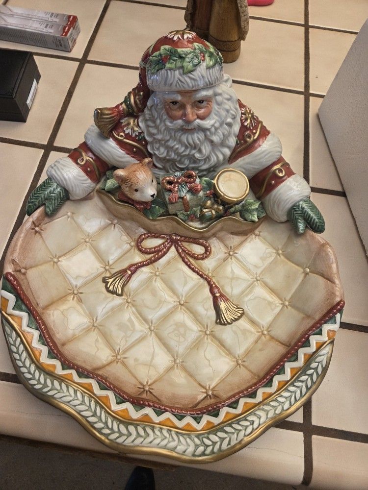 Fitz and Floyd Santa Dish