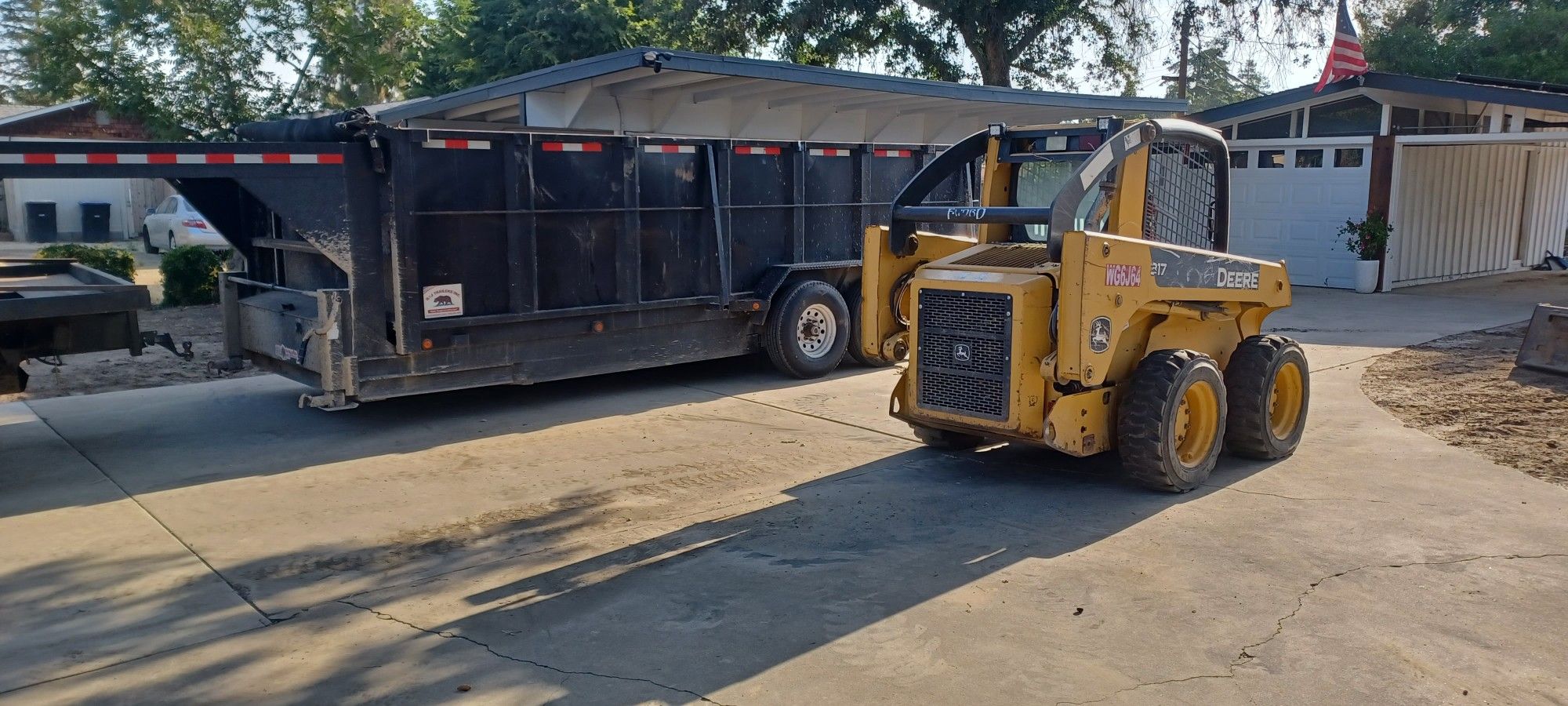 Jr Trailer  And Bobcat  