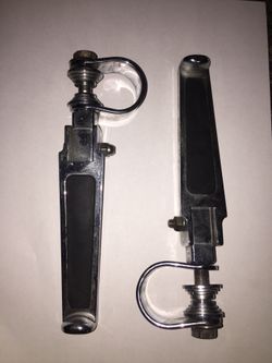 Harley highway pegs