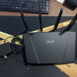 Asus 2400 4x4 Dual Band Gigabyte Router