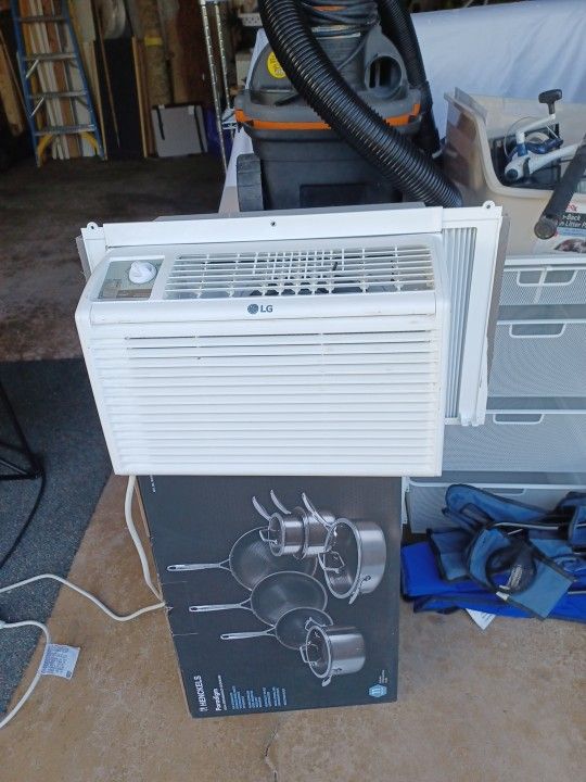LG 5000 BTU Window AC Unit