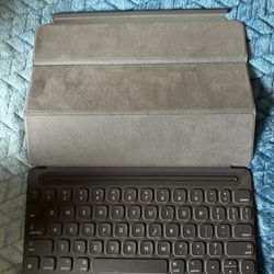 iPad Pro 1st Gen (10.5 Inch) Keyboard 
