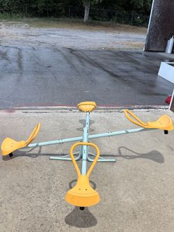 Kids Outdoor Toys, Outdoor Kids Spinning Seesaw Teeter Totter Outdoor Playground Equipment Swivel Teeter Totter for Backyard, Multicolor Outdoor Play 