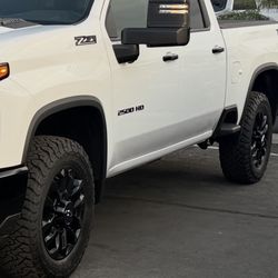 BFGoodrich All Terrain Tires & Chevy OEM Wheels