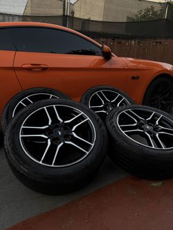 4 S550 MUSTANG STOCK TIRES