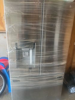 LG Counter Depth Refrigerator (Stainless Steel)