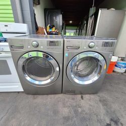 LG Washer & Dryer Set