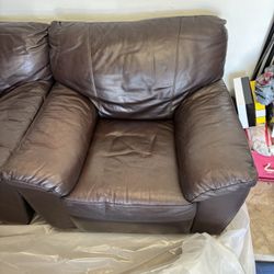 LEATHER COUCH w/Coffee Table & (2) Nightstands