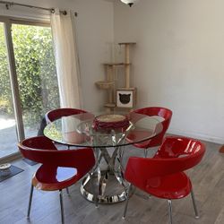 Dinning Table & Chairs 