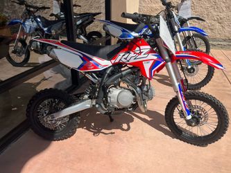 BRAND NEW APOLLO 125CC DIRTBIKE 100% FINANCING