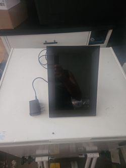 Nixplay Digital Photo Frame