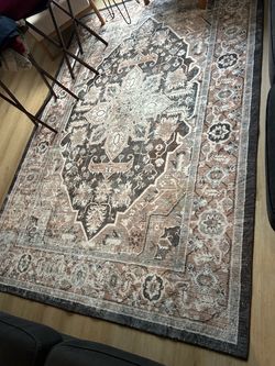 5×7 Medallion Area Rug