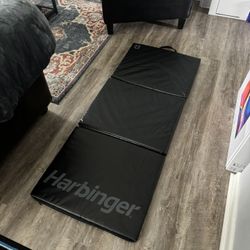 Harbinger Tri-Fold Exercise Mat - Great Condition