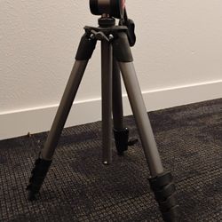 Manfrotto Carbon Tripod