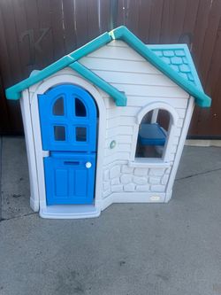 Little Tikes Kids Plastic Playhouse