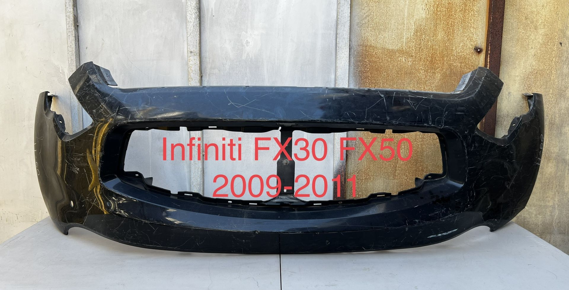 2009-2011 Infiniti FX30 FX50 Front Bumper OEM