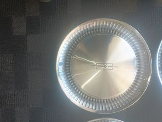1(contact info removed) Oldsmobile Hub Caps